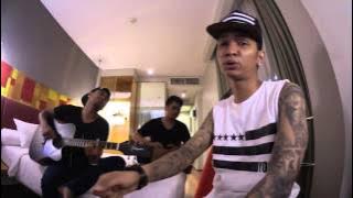 Young Lex ft Afrogie - Teman Palsu ( Akustik ) |  Video Clip