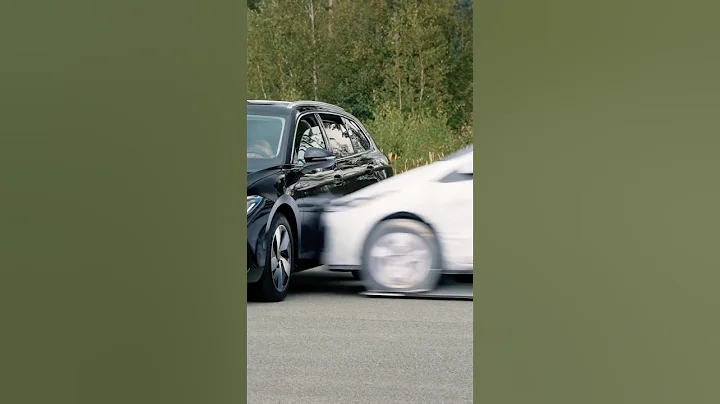 Prepping for the unexpected - this car's Proactive Occupant protection has got your back 🚗🛡️