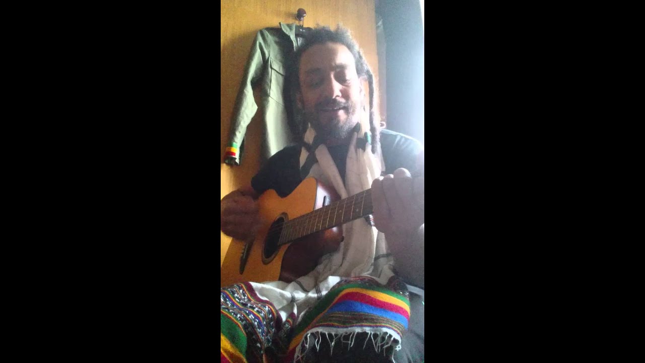 One way to go! Lion Art live acoustic