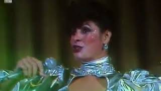 FARAH MARIA - UN CUENTO Net Worth