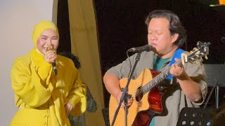 Aina Abdul & Amir Jahari - Ayuh Pulang LIVE | Tak Berjauh-an Lagi Showcase #cafeseries
