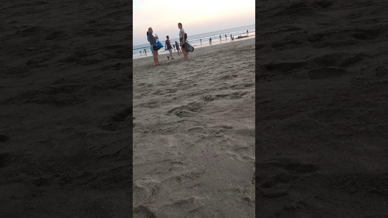 Pemandangan indah sekali....sunset in bali - YouTube