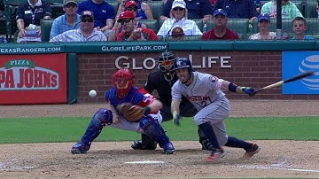 HOU@TEX: Altuve singles, brings Astros within a run