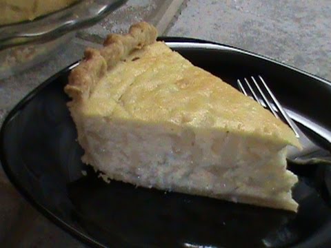 Video: How To Make An Onion Pie