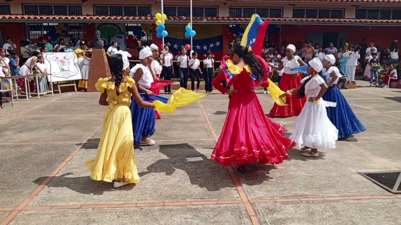 Baile Bandera venezolana 🇻🇪U.E.Negra Matea