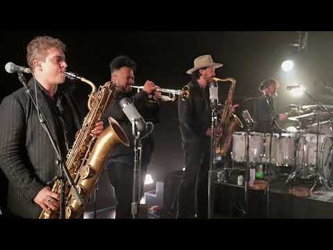 Nathaniel Rateliff & The Night Sweats - Face Down In The Moment