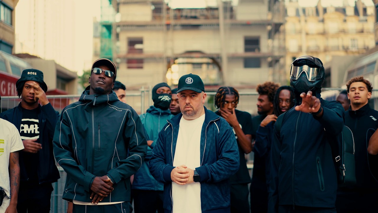Guarda DJ Roc-J - Code de la rue (feat. Batbat & Konieur) su YouTube Guarda DJ Roc-J - Code de la rue (feat. Batbat & Konieur) su YouTube