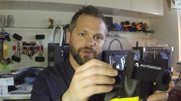 What´s up with the rear axle holes? OpenRC F1