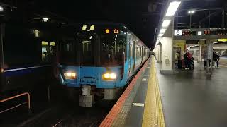 IRいしかわ鉄道 521系 金沢駅発車