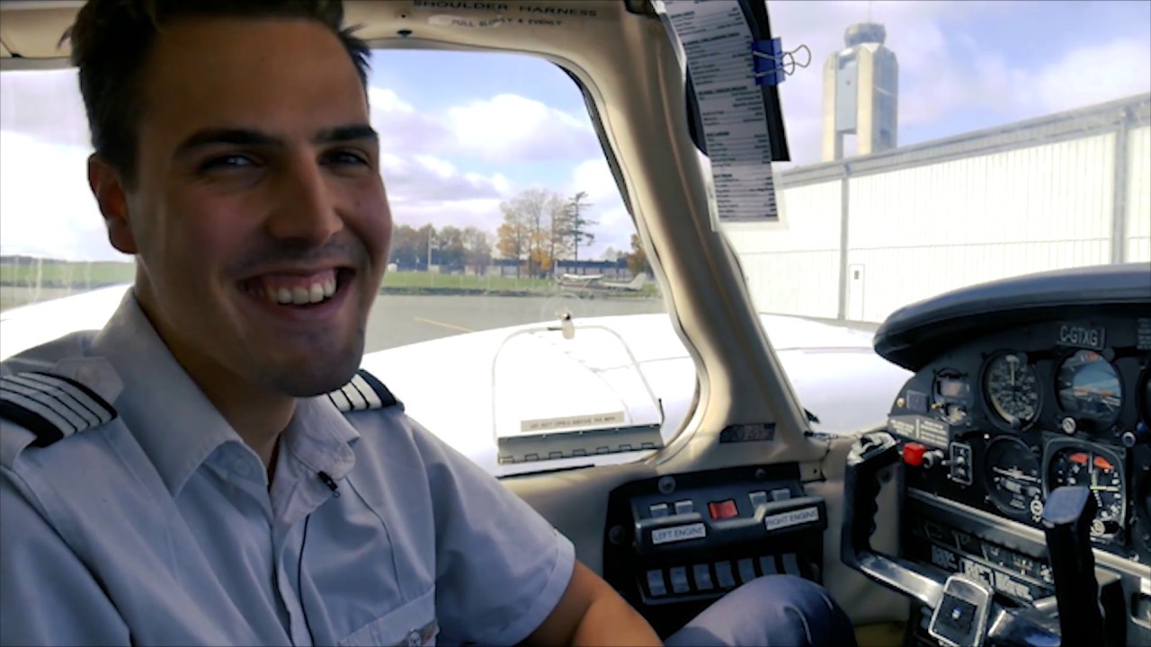 Ecole De Pilotage D Avion College D Aeronautique