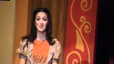 Casey Horst singing "Mira" Carnival 3/26/2011