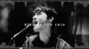 onewe - kiss in the rain ( 𝘀𝗹𝗼𝘄𝗲𝗱 + 𝗿𝗲𝘃𝗲𝗿𝗯 )