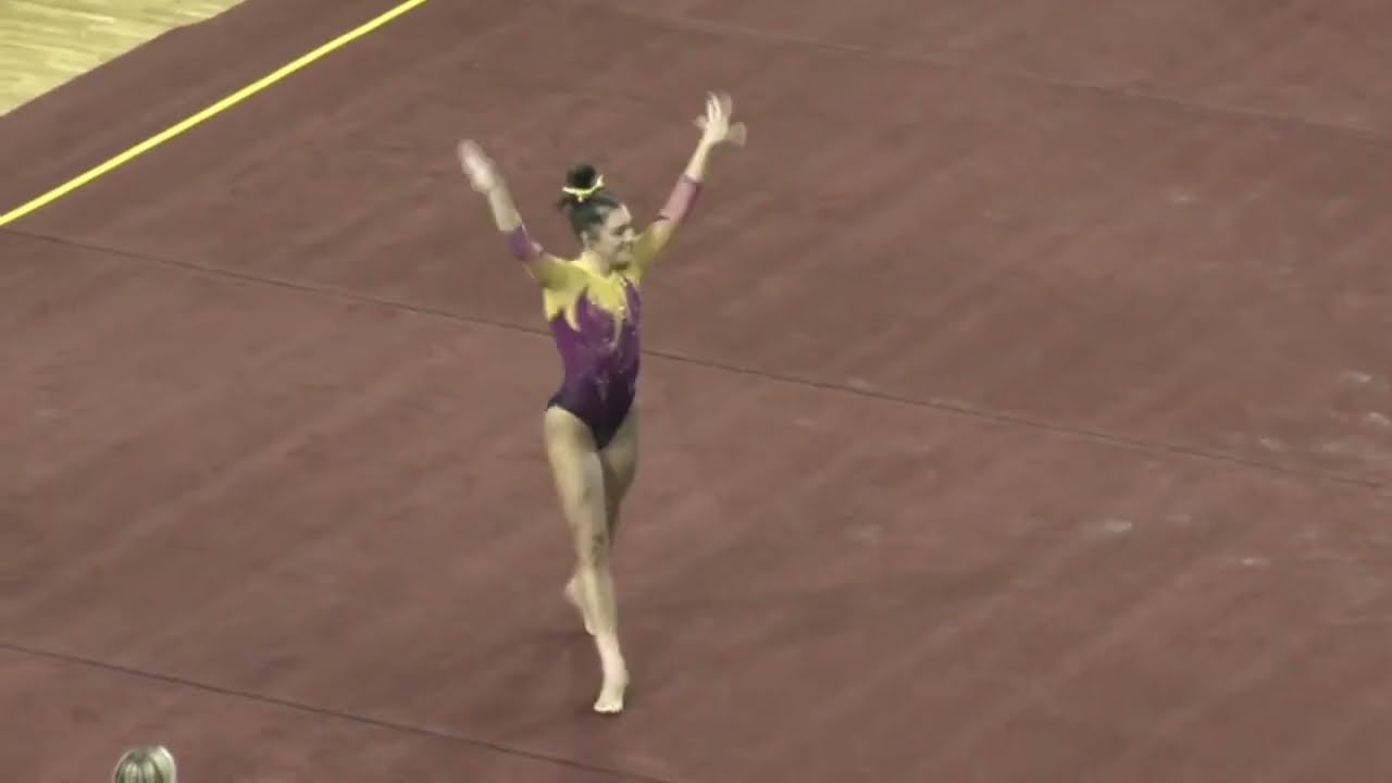 Aleysia Kolyvanova (Central Michigan) 2022 Floor