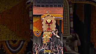 Trissur Puram Tidambeettiya First Komben Varavayi