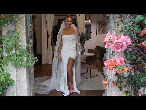 WEDDING DRESS | Is this the one?! HELP 💍