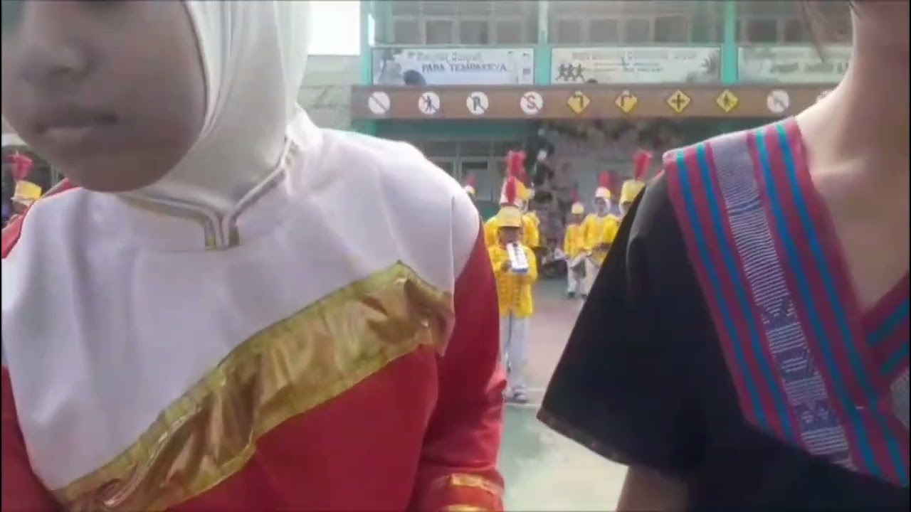 Drum Band SDN 6 Mataram  