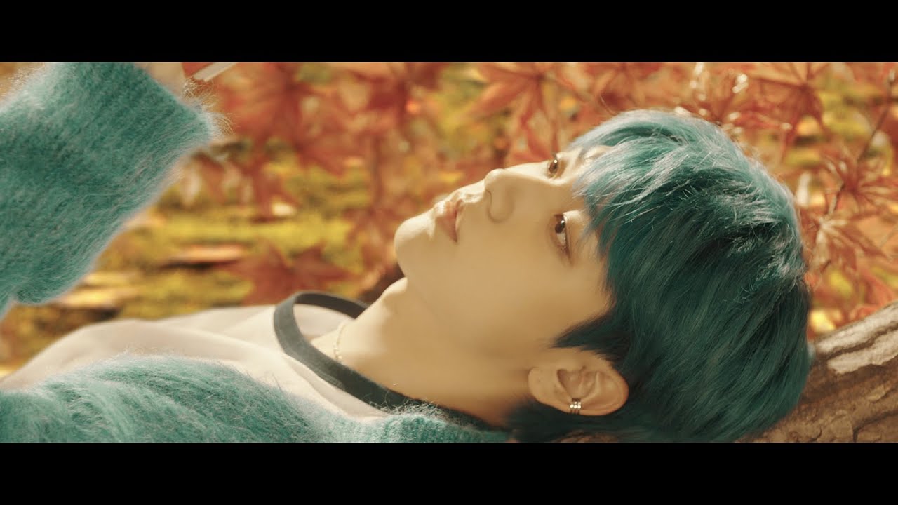 スビン ラッキードロー Bluehour TXT (투모로우바이투게더) 'Blue Hour' Official MV - YouTube