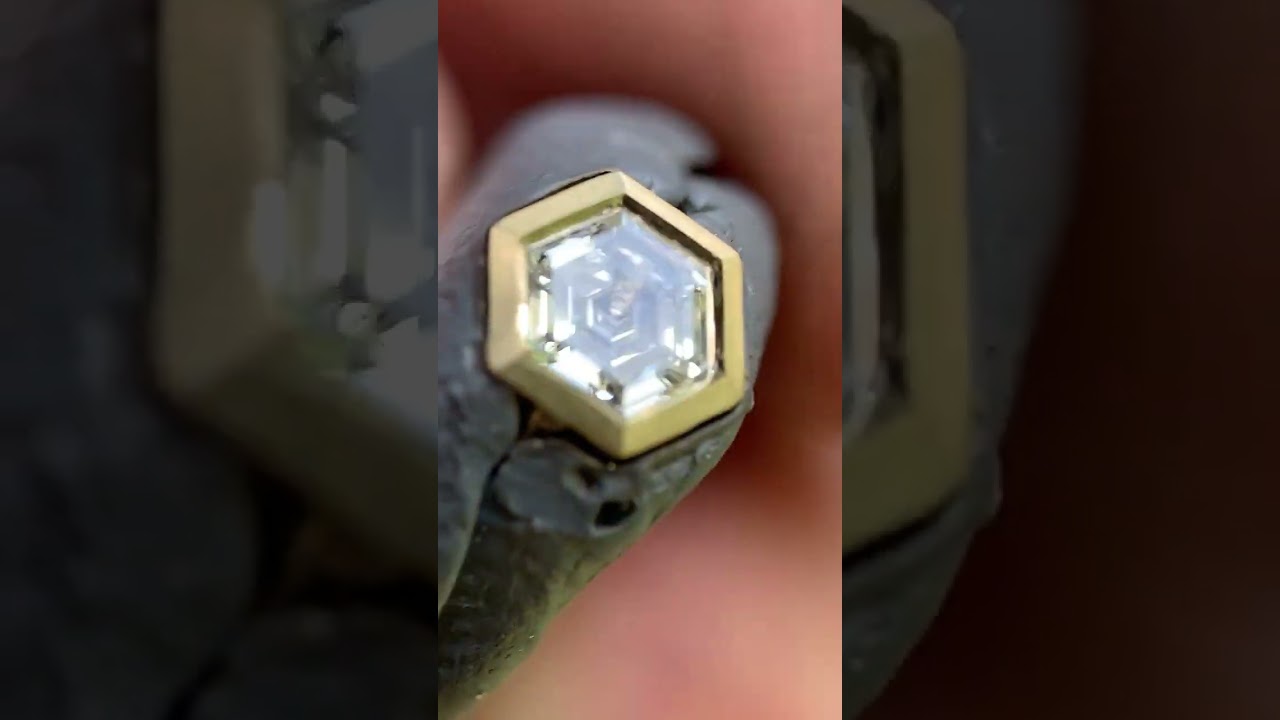 Hexagon Diamond setting!