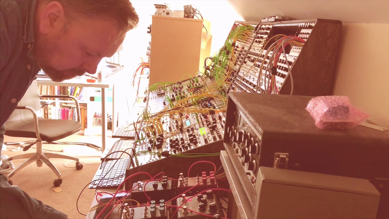 Eurorack Modular Ambient Guitar Synthesis.