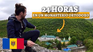 MONJES ORTODOXOS me INVITAN A PASAR LA NOCHE en SU MONASTERIO #viajes #moldavia #monasterio