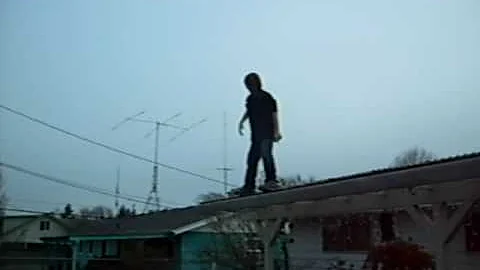 STEVE AKINS NEPHEW JORDAN BELLY FLOPS OFF THE ROOF