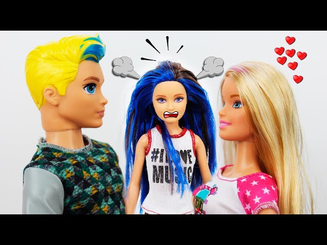 Barbie sem Ken - Marca sua amiga cachaceira que iria