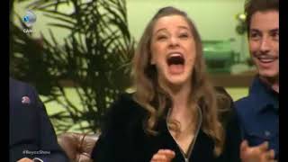 Ufaklık Espirisine Bozulmuyorsun Umarım Altına Minder Veriyim mi - Beyaz Show
