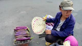 시장 한가운데서 가지 숯불구이를 파는 소녀｜Grilling eggplant on the street｜Vietnam street food
