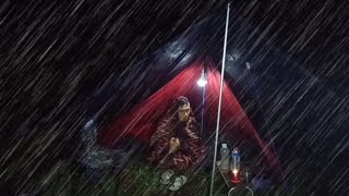 Solo camping hujan Deras||Membangun tenda dalam hujan tak berhenti