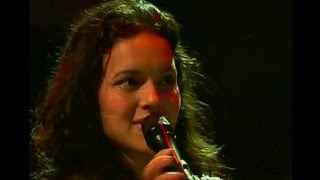 Download lagu Norah Jones: Painter Song (Live in New Orleans) HQ