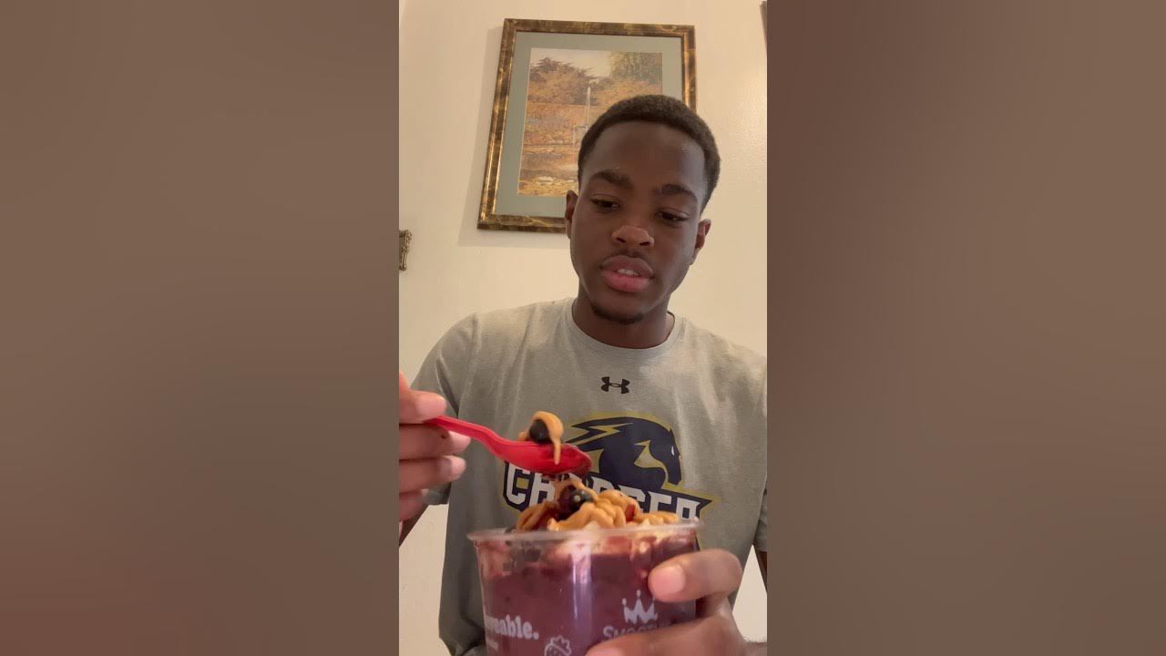 PB SWIZZLE BOWL FROM SMOOTHIE KING!!! smoothie peanutbutter 