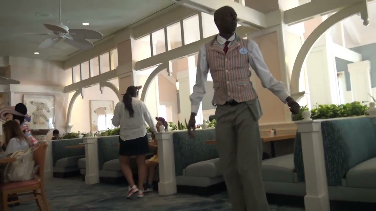 Larrys Cape May Celebrity Work Out Video November 7 2025 4K HQ 01