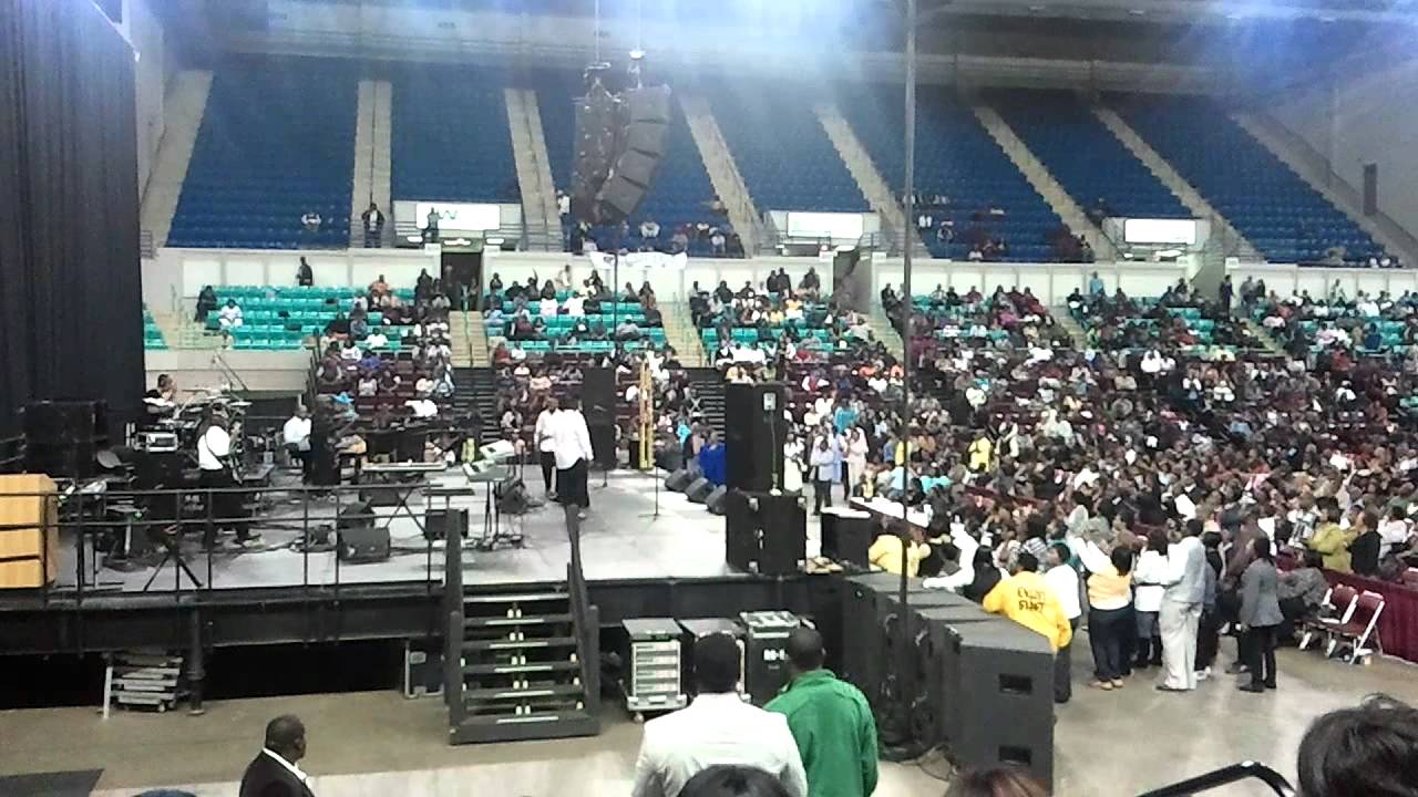 Pastor tim rogers @ the blockbuster 2012