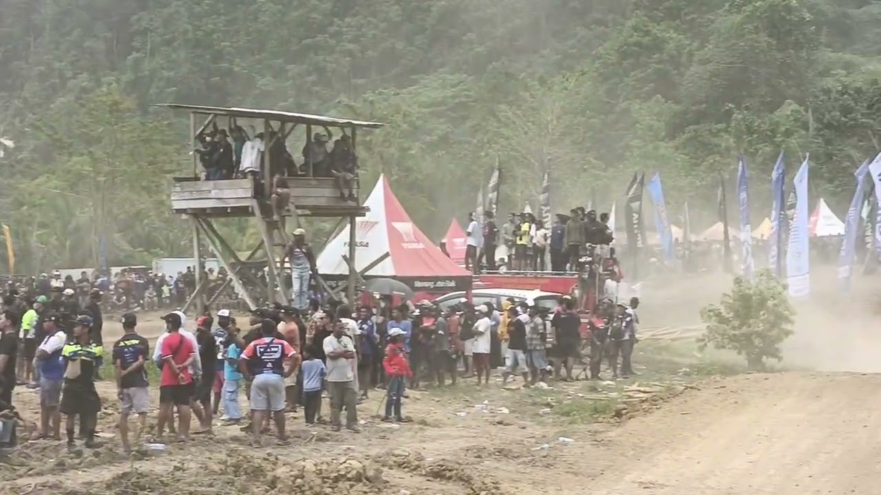 33 sabtu. SE 250cc Open, moto 1