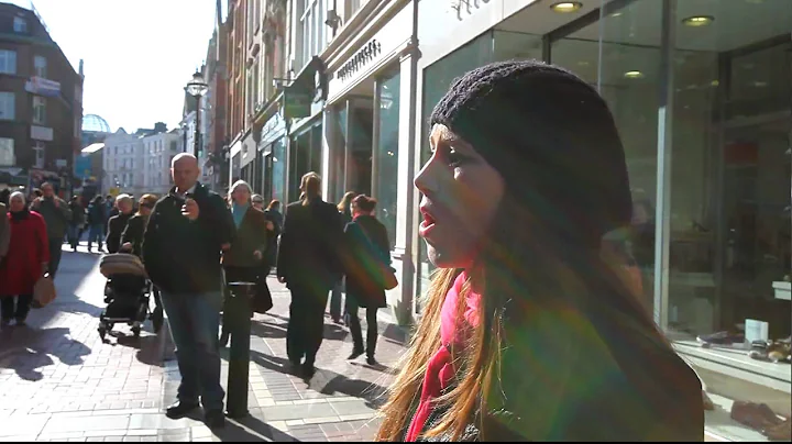 Rebecca Nelson sings Ave Maria, Grafton St. Dublin