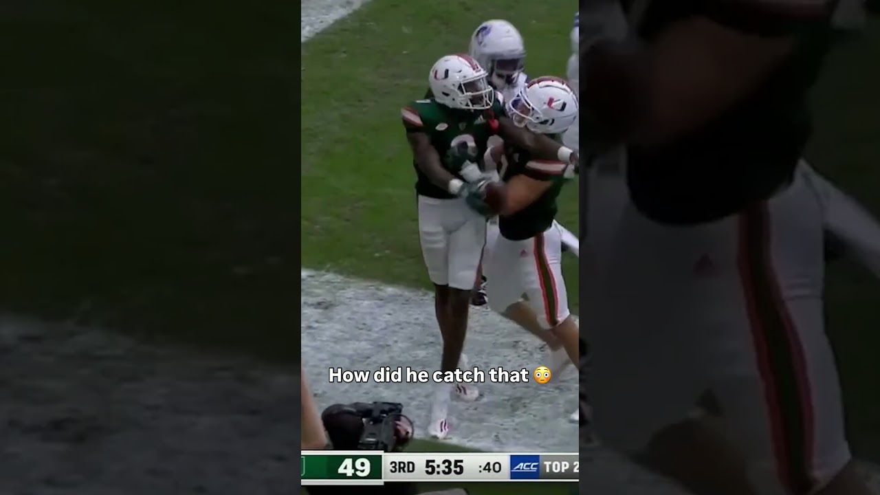 HOW?! 🤯 #miamihurricanes #accfootball #collegefootball
