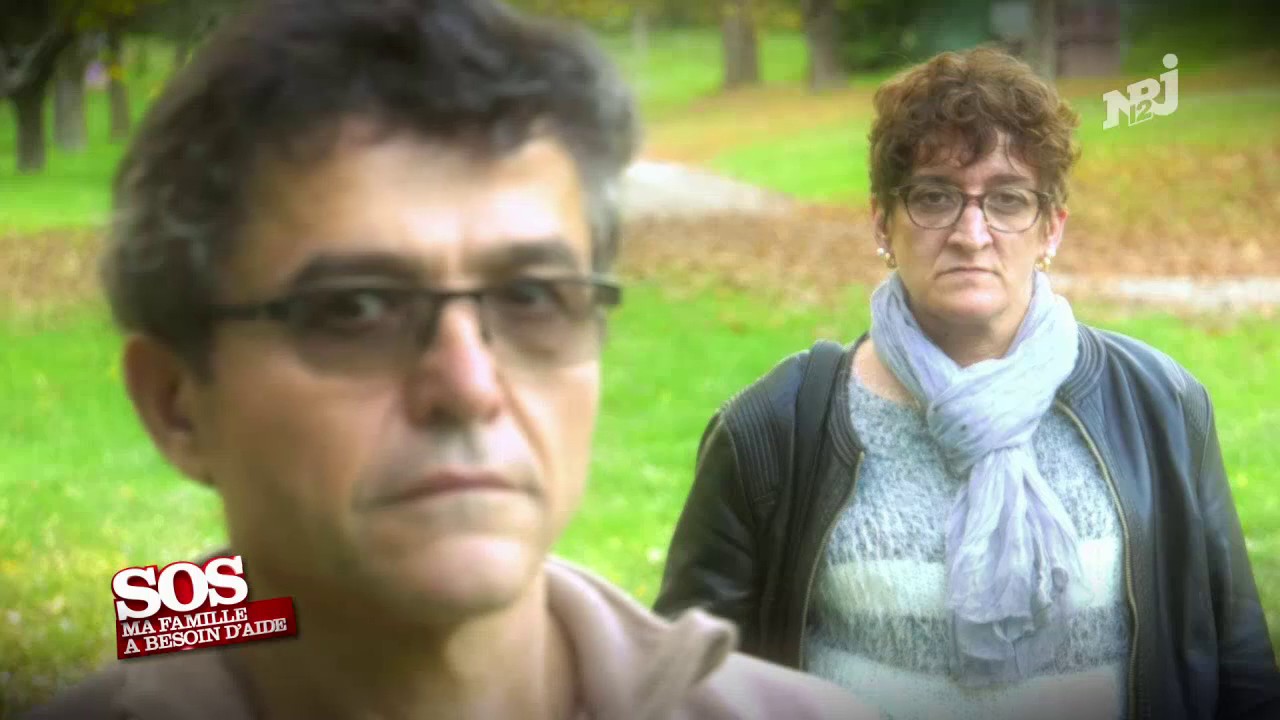 SOS ma famille à besoin d'aide: Agnès, Agathe et Isabelle - YouTube
