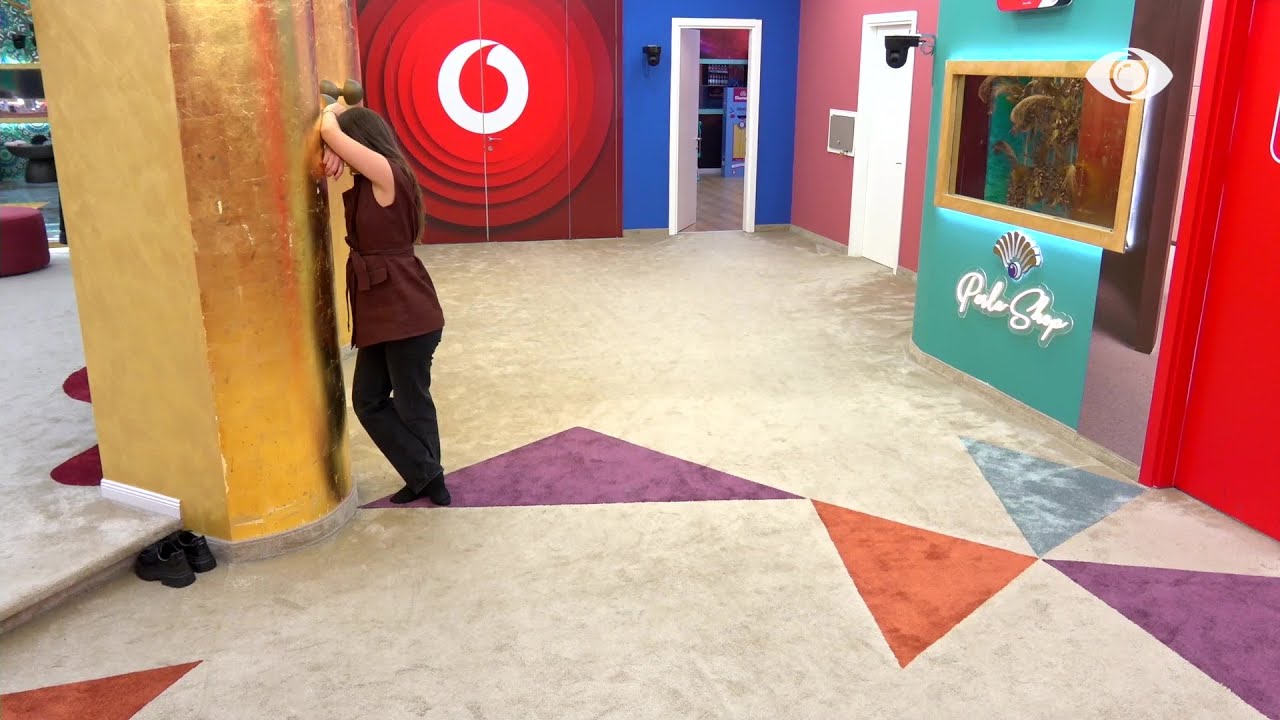 Banorët luajnë lojën 