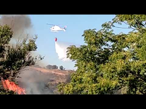 Incendio en la urbanizaci&oacute;n Cigarras Bajas de Almod&oacute;var del R&iacute;o