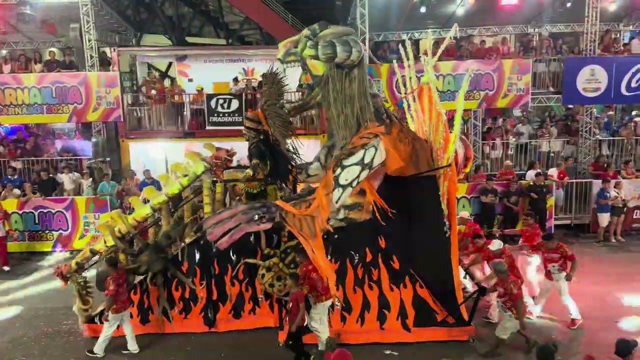 Apresentação do boi bumbá Garantido no Carnaboi 2026 