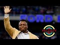 The Virtuosic Playing Style of Barry Sanders