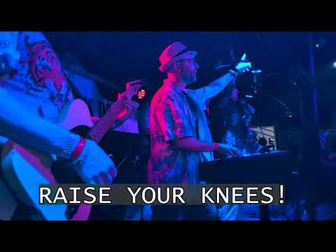 RAISE YOUR KNEES! live at the New Cross Inn, London by 7 Seconds Of Love