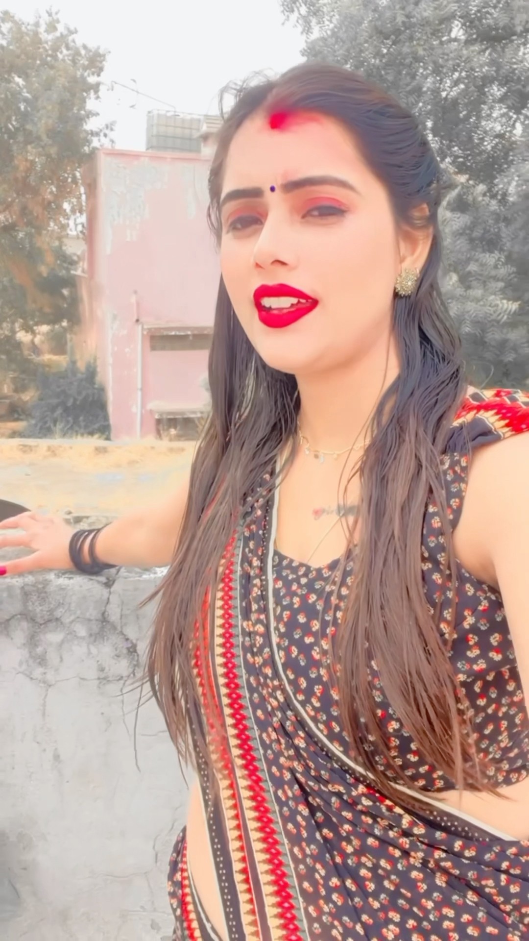 ये दुनिया नहीं ये जीना #shorts #meenu #trending