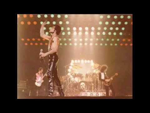 18. Brighton Rock/Solo Section-2 (Queen-Live In Montreal: 12/1/1978)