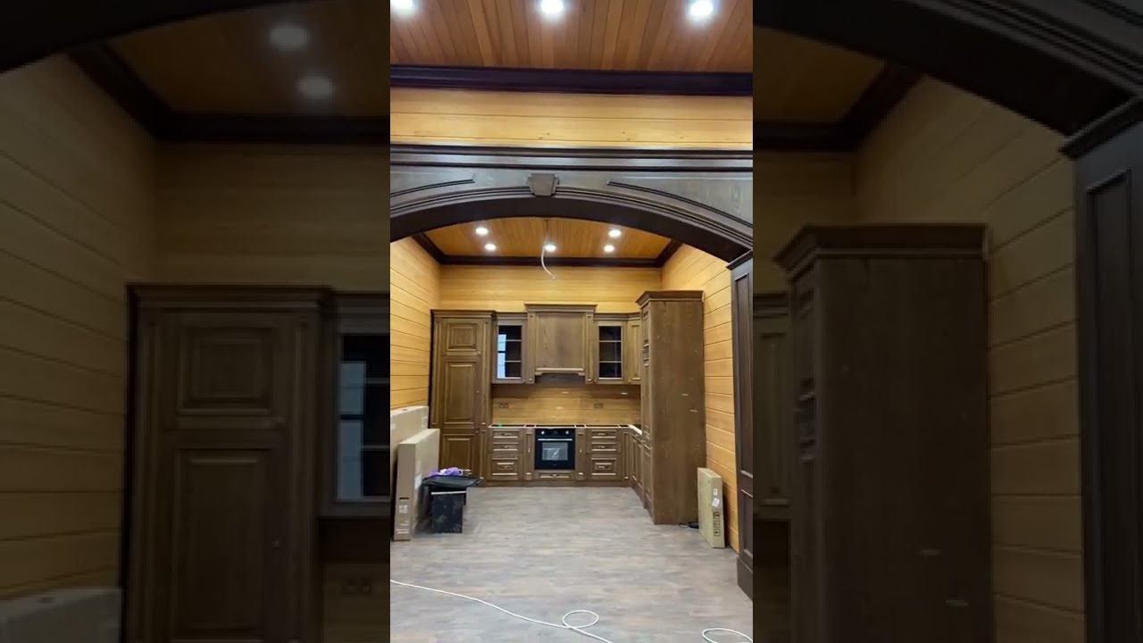 арка пола в проеме на кухню