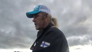 Haukikoira Studio Esittää Syvältä Vai Matalasta, Kaukaa Vai Läheltä?