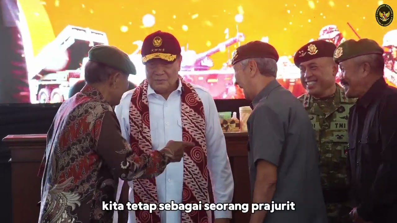 Menko Polkam Beri Pengarahan Kepada Prajurit Brigif 18/Trisula