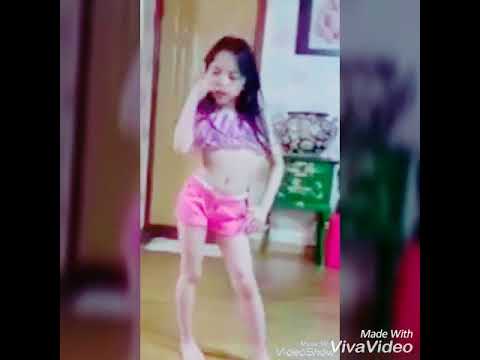 niña coreana bailando el k-pop muy bien