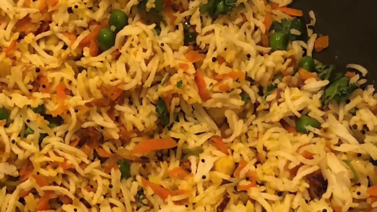 EASY CARROT RICECARROT PEAS FRIED RICEHEALTHY LUNCHBOX RECIPE YouTube