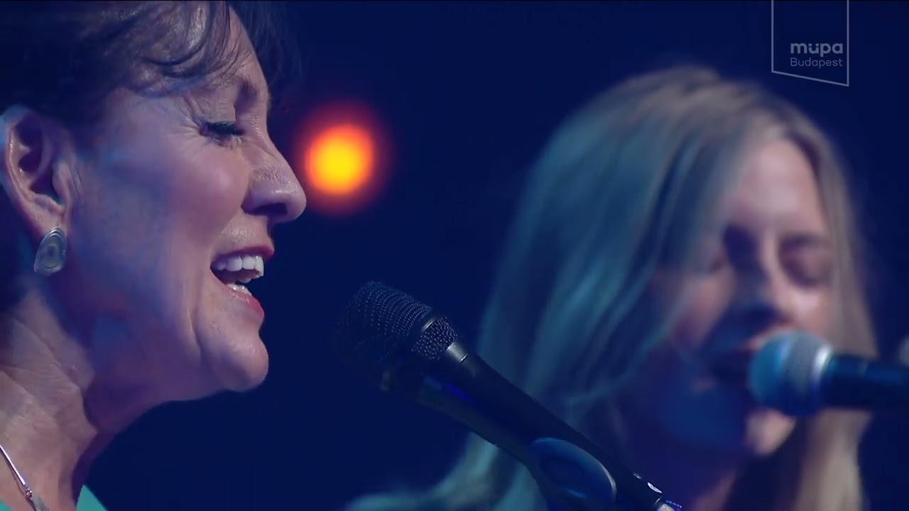 Lovász Irén - Takács Dorina: BÁJOLÓK ( részlet), MÜPA,  2023.10.08.